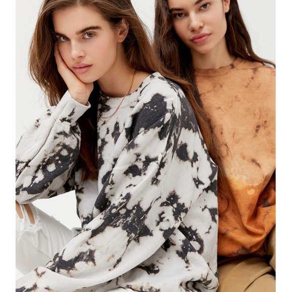 Sweaters - Tie Dye Crew Neck Sweater